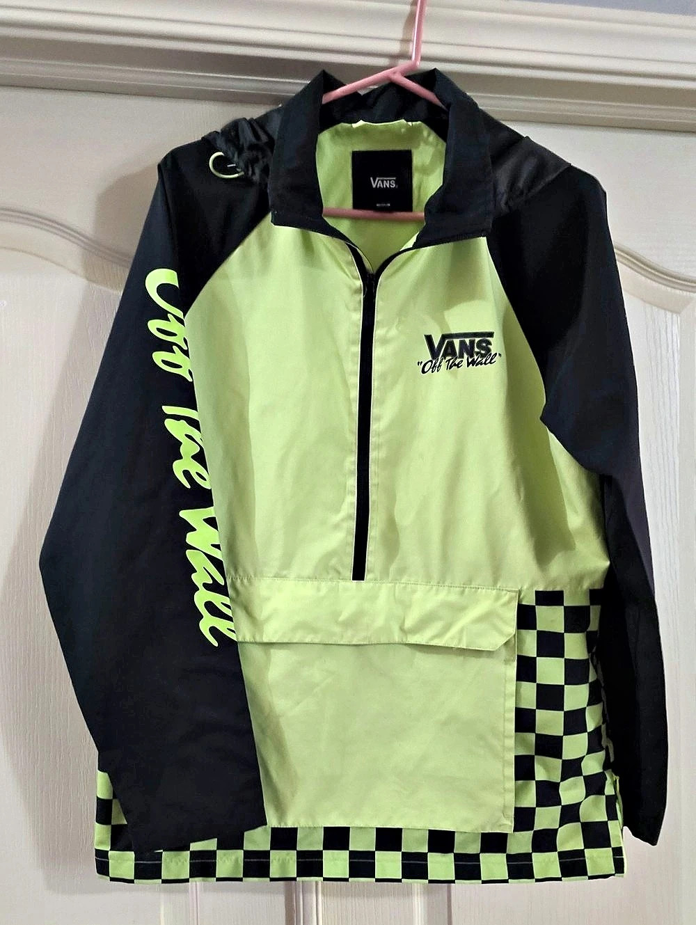 Vans Checkered Windbreaker in Green & Black Size Medium